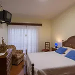 Correia 3* 칼데라스