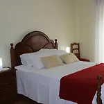 Correia 칼데라스