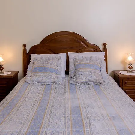 Correia Pensión Caldelas