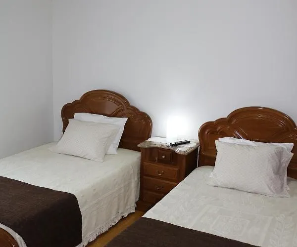 阿罗哈蒙托科雷亚酒店