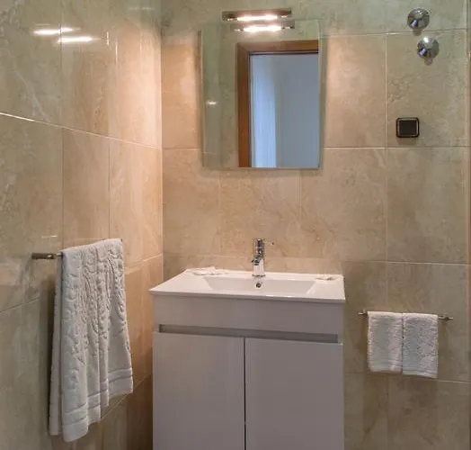 阿罗哈蒙托科雷亚酒店 3* 卡德拉斯