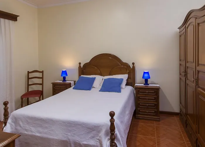 阿罗哈蒙托科雷亚酒店 招待所 3*