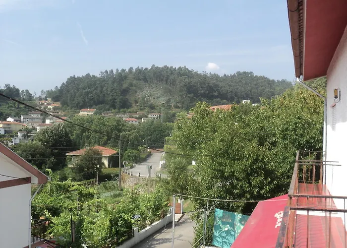 阿罗哈蒙托科雷亚酒店