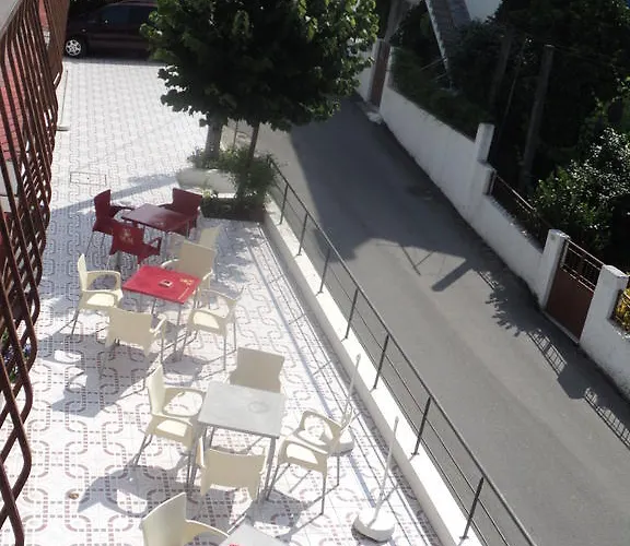 招待所 阿罗哈蒙托科雷亚酒店 卡德拉斯