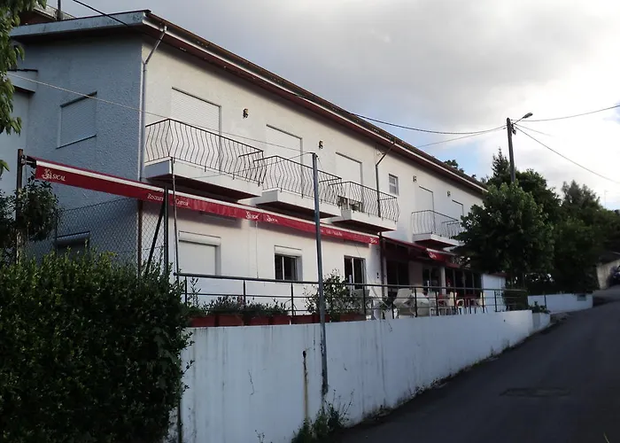 阿罗哈蒙托科雷亚酒店