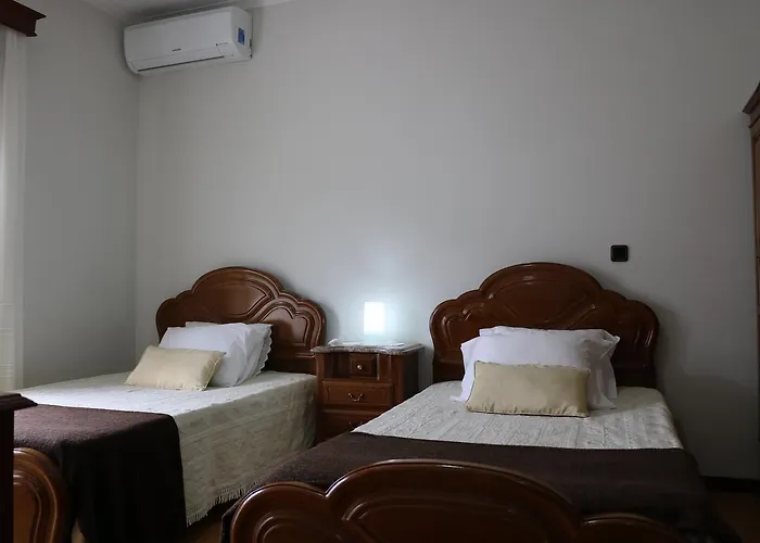 阿罗哈蒙托科雷亚酒店 招待所 卡德拉斯